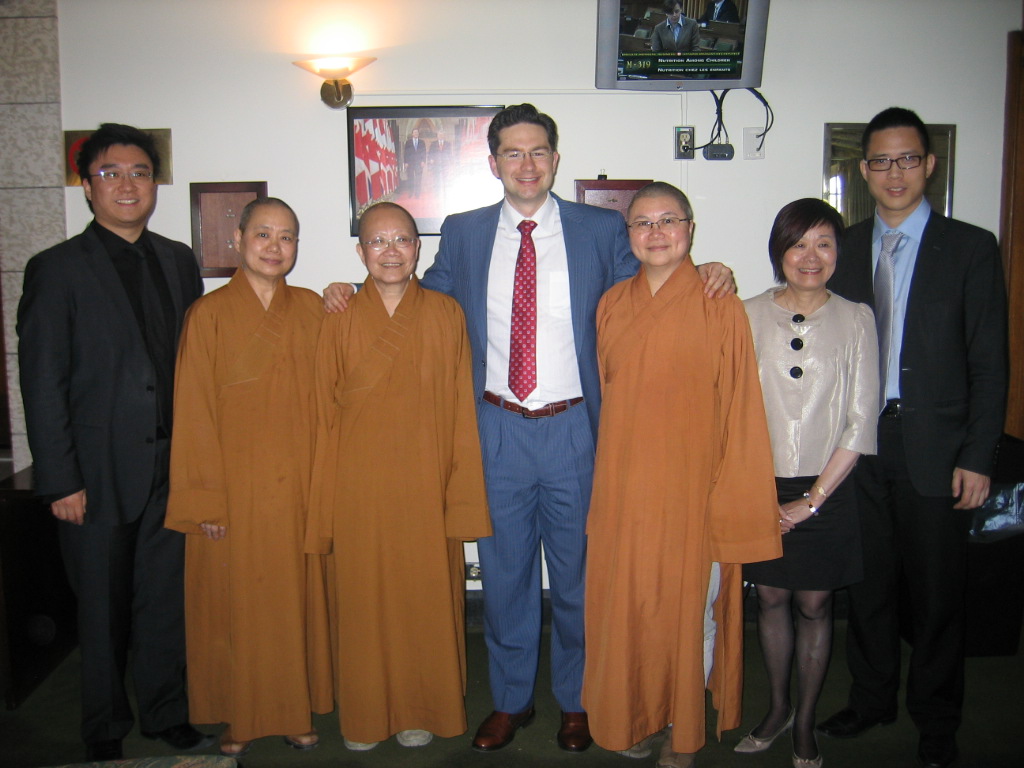 buddha-light-temple-visit-to-parliament-2012 buddha-light-temple-visit-to-parliament-2012